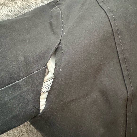 Aritzia jacket - Picture 3 of 3